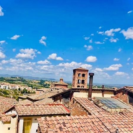 Apartamento Dimora Con Finestra Sui Tetti Di Siena Exterior foto